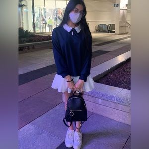 Navy Blue Collared Long Sleeved Top!